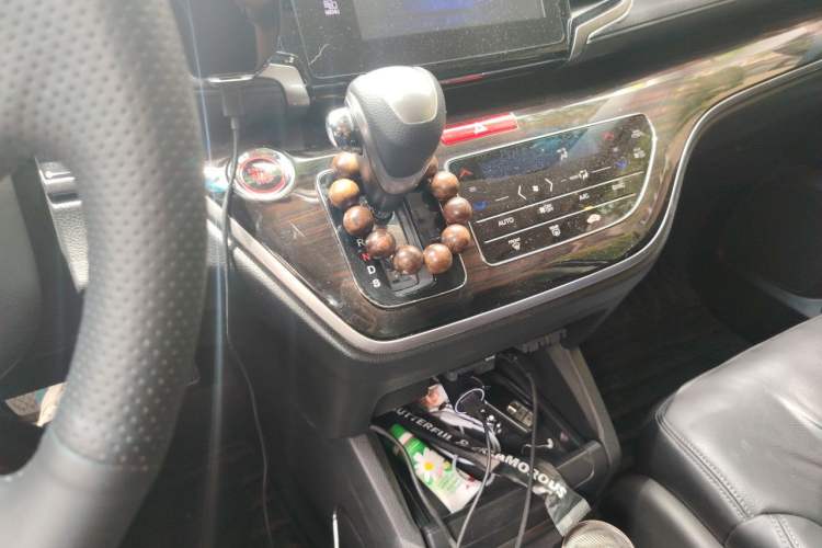 Used Honda Odyssey 2018 2.4L Luxury Edition Gear Lever