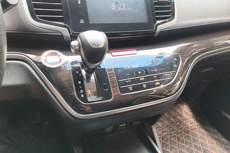 Used Honda Odyssey 2018 2.4L Luxury Edition Gear Lever