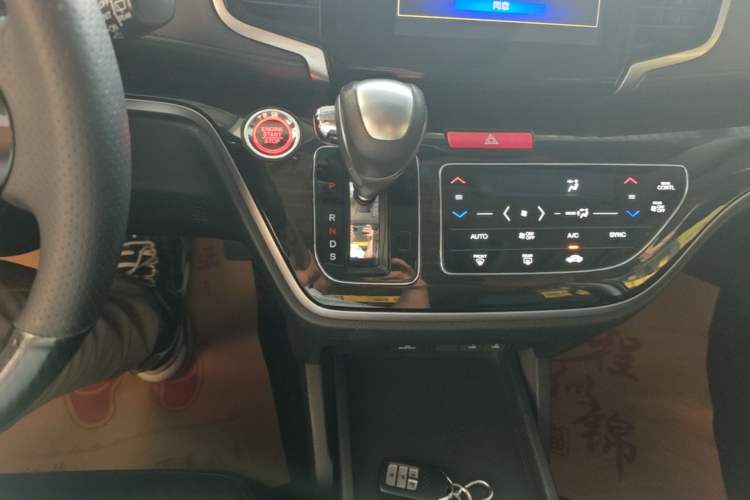 Used Honda Odyssey 2018 2.4L Luxury Edition Gear Lever