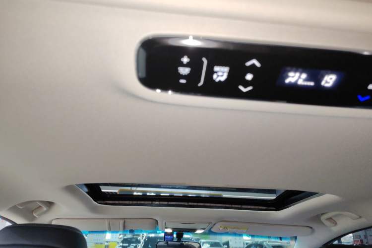 Used Honda Odyssey 2018 2.4L Luxury Edition Headliner
