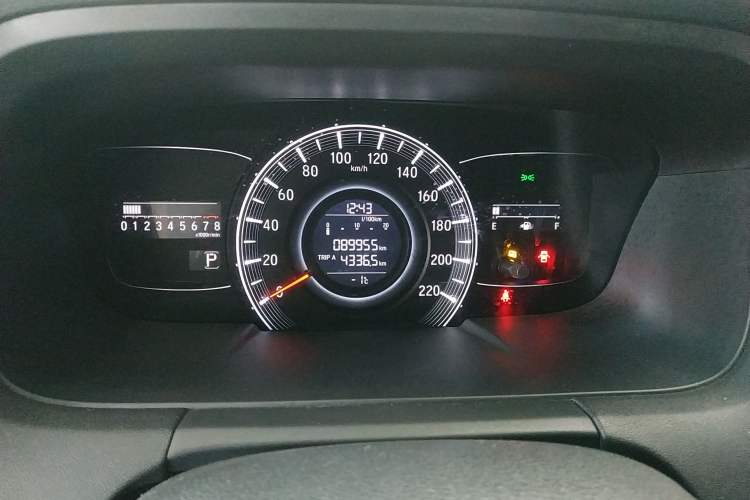 Used Honda Odyssey 2018 2.4L Smart Edition Instrument Cluster
