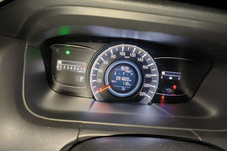 Used Honda Odyssey 2018 2.4L Luxury Edition Instrument Cluster