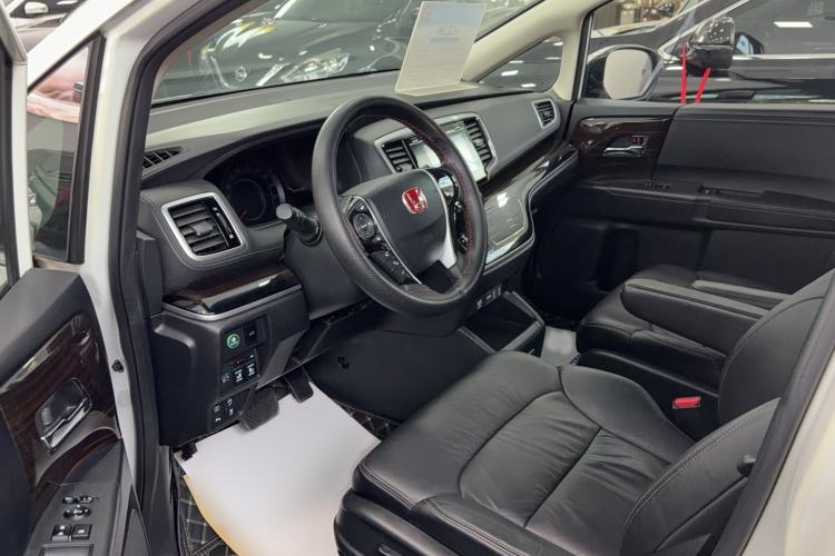 Used Honda Odyssey 2018 2.4L Luxury Edition Interior 1