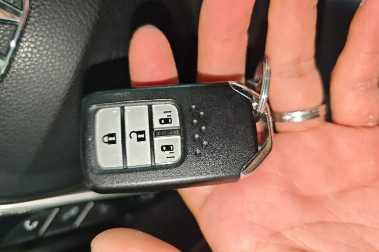 Used Honda Odyssey 2018 2.4L Luxury Edition Interior 1