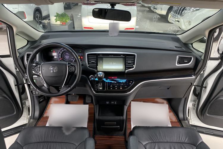 Used Honda Odyssey 2018 2.4L Smart Edition Interior 1