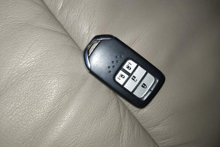 Used Honda Odyssey 2018 2.4L Luxury Edition Interior 1