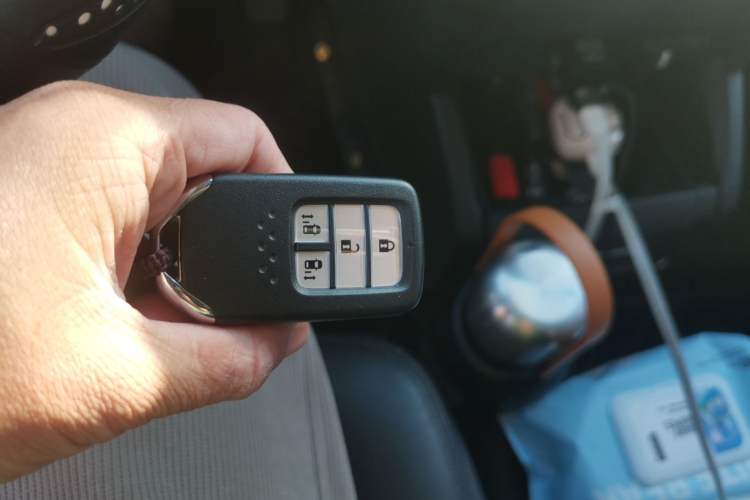 Used Honda Odyssey 2018 2.4L Smart Edition Interior 1
