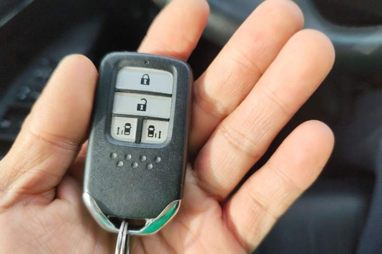 Used Honda Odyssey 2018 2.4L Luxury Edition Interior 1