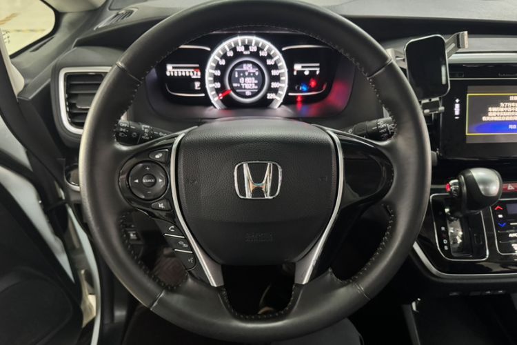 Used Honda Odyssey 2018 2.4L Luxury Edition Interior 1