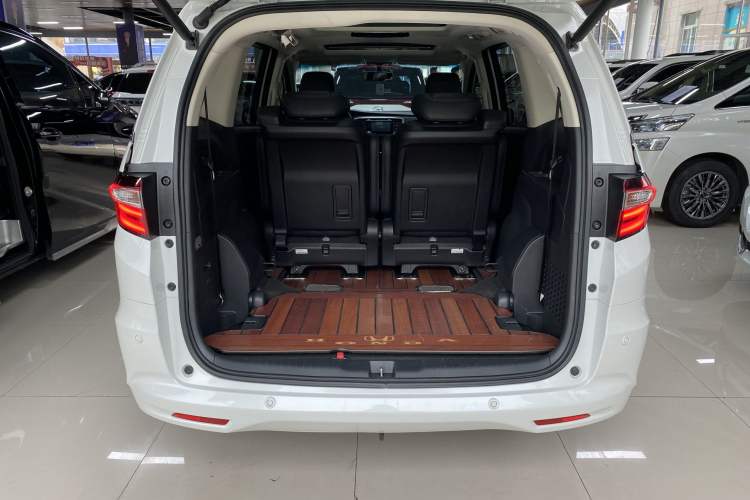 Used Honda Odyssey 2018 2.4L Smart Edition Interior 10