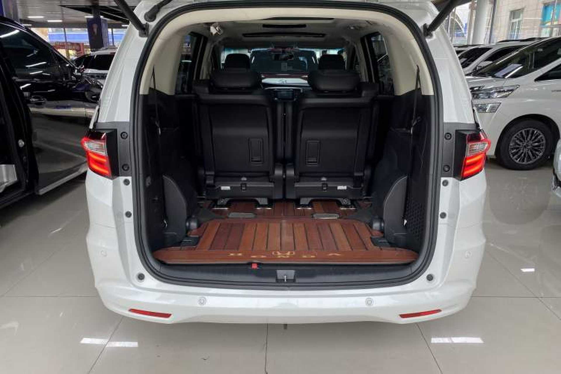 Used Honda Odyssey 2018 2.4L Smart Edition Interior 10