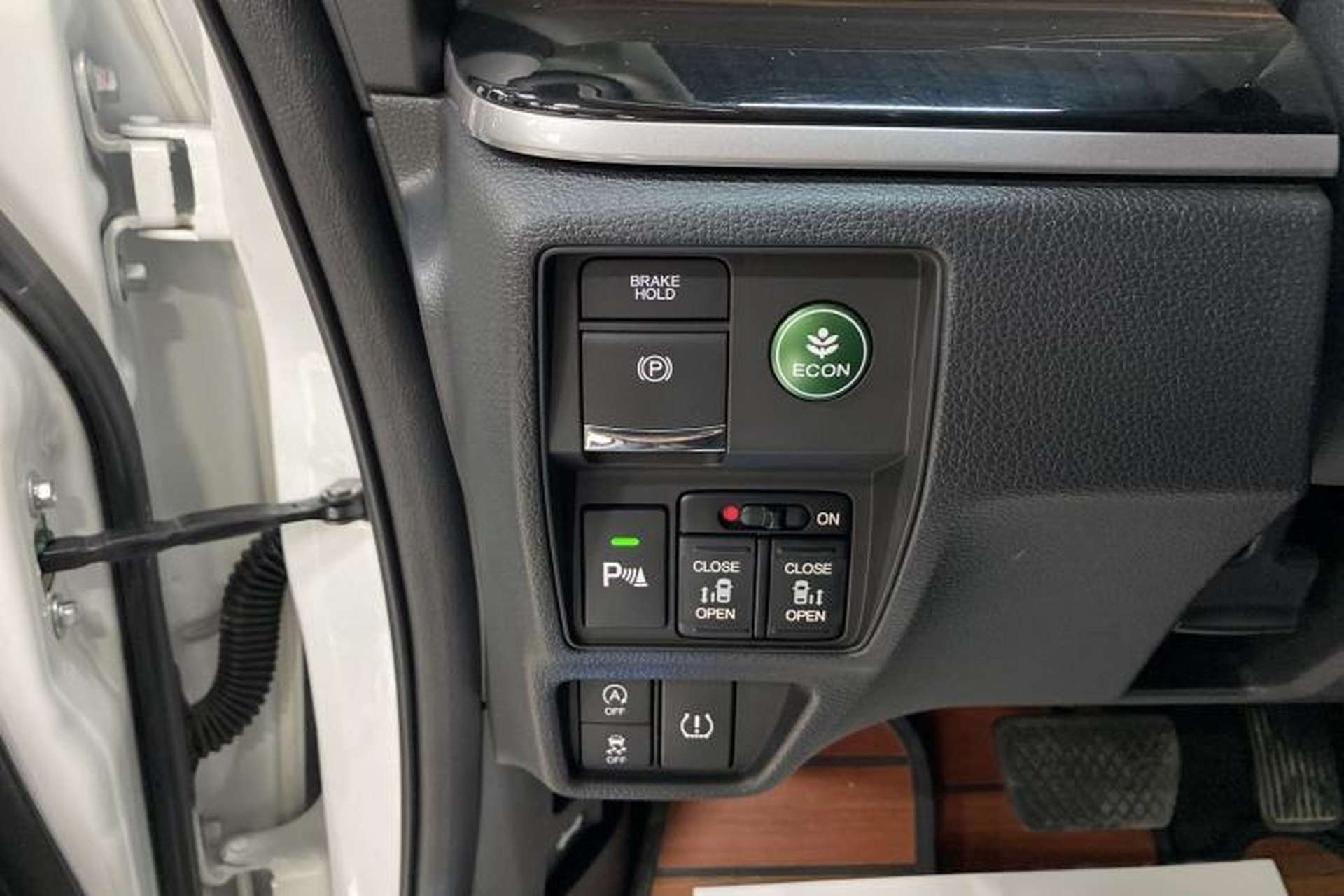 Used Honda Odyssey 2018 2.4L Smart Edition Interior 12