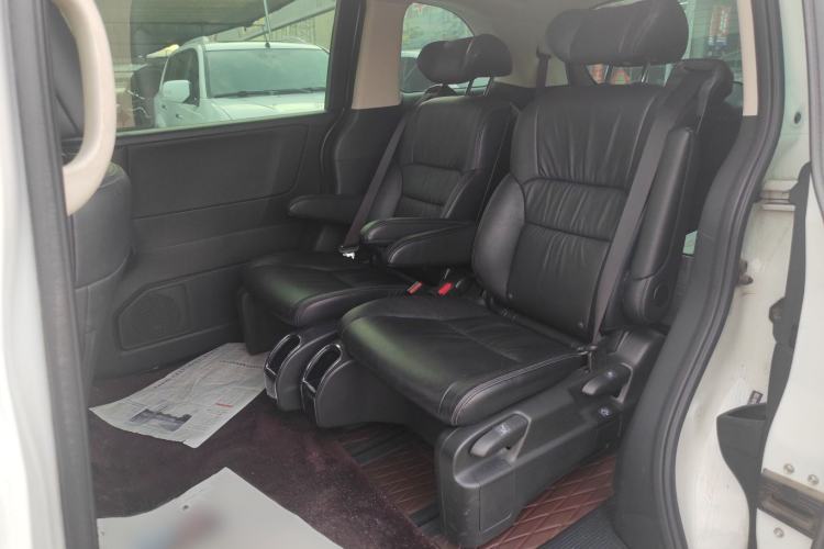 Used Honda Odyssey 2018 2.4L Luxury Edition Interior 2