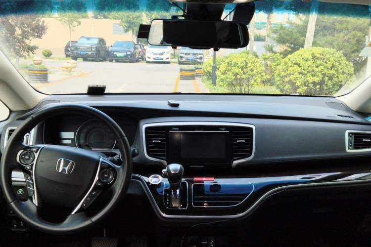 Used Honda Odyssey 2018 2.4L Supreme Edition Interior 2