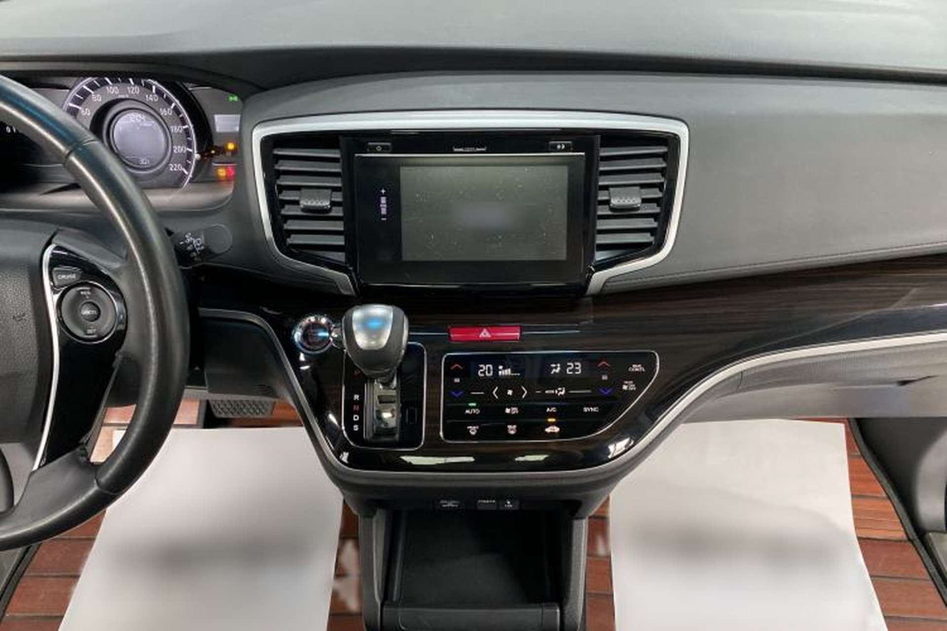 Used Honda Odyssey 2018 2.4L Smart Edition Interior 3