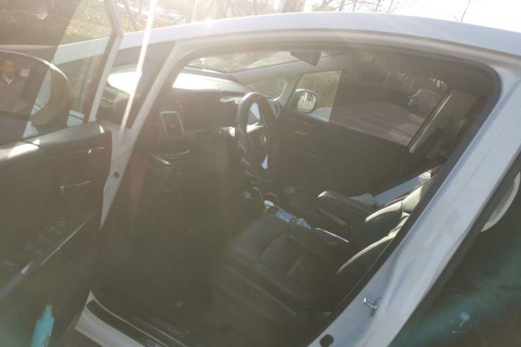 Used Honda Odyssey 2018 2.4L Smart Edition Interior 3