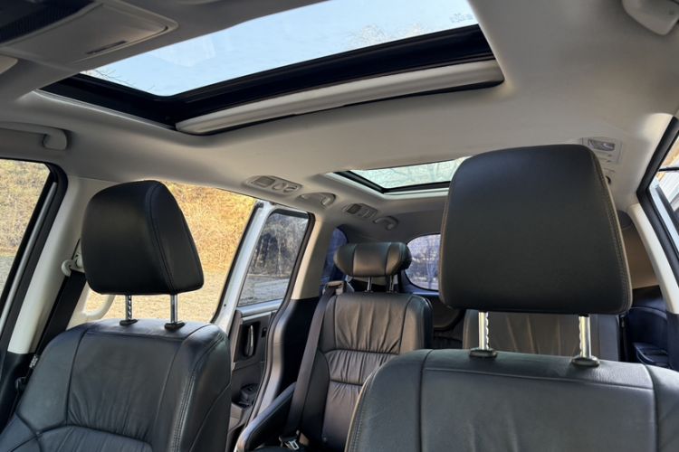 Used Honda Odyssey 2018 2.4L Luxury Edition Interior 5