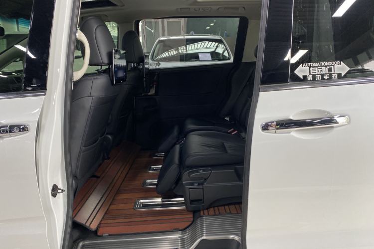 Used Honda Odyssey 2018 2.4L Smart Edition Interior 6
