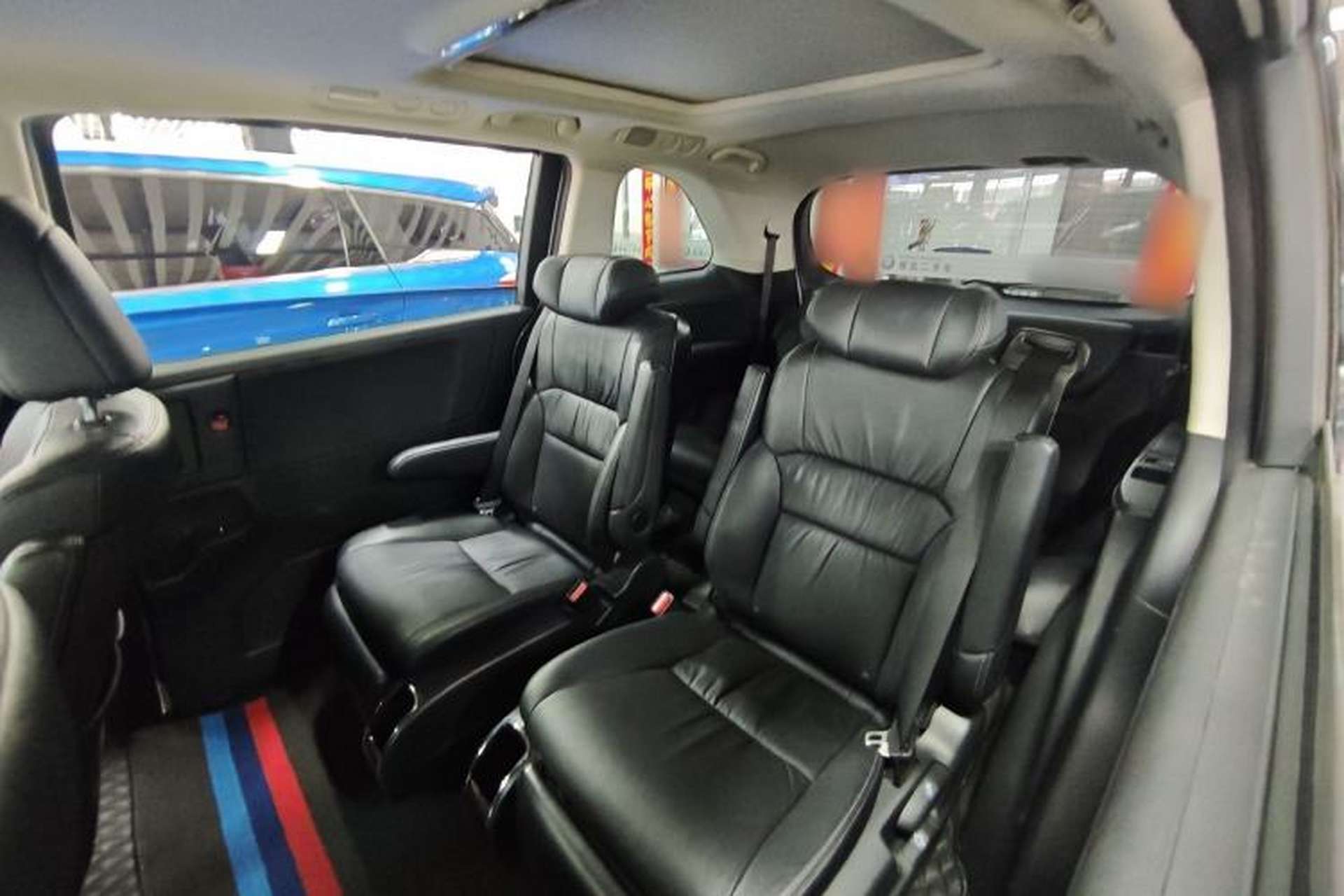 Used Honda Odyssey 2018 2.4L Luxury Edition Interior 8