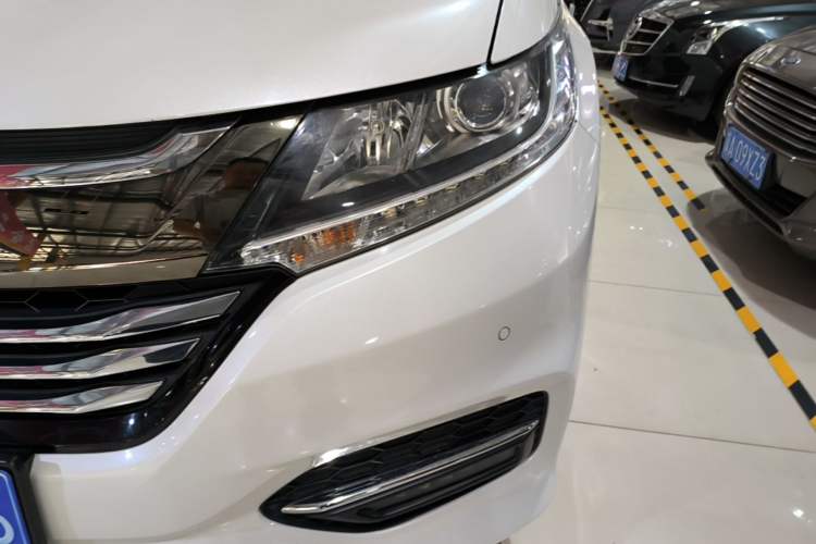 Used Honda Odyssey 2018 2.4L Luxury Edition Left Front Headlight