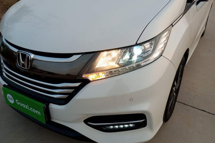 Used Honda Odyssey 2018 2.4L Luxury Edition Left Front Headlight