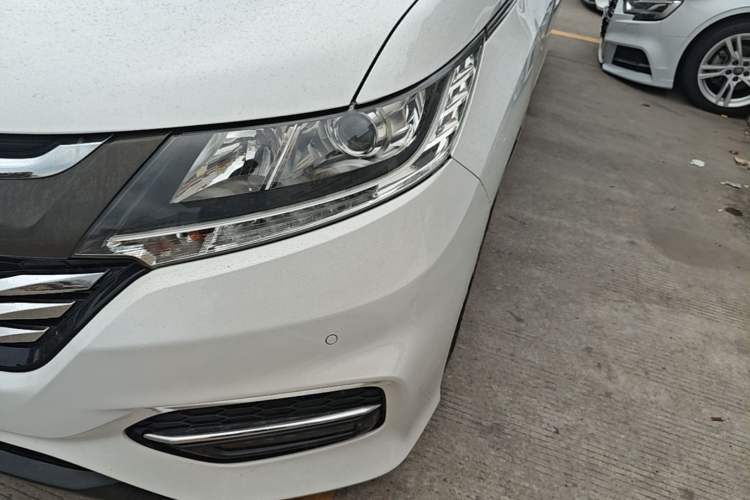 Used Honda Odyssey 2018 2.4L Comfort Version Left Front Headlight