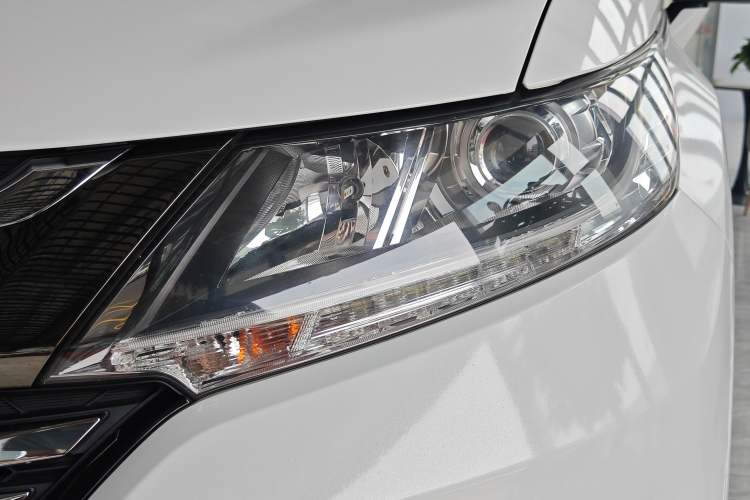 Used Honda Odyssey 2018 2.4L Luxury Edition Left Front Headlight