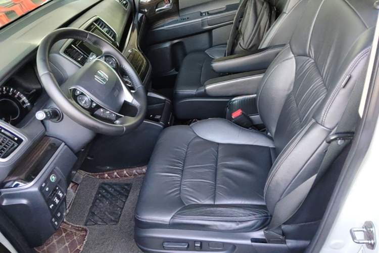 Used Honda Odyssey 2018 2.4L Smart Edition Left Front Seat