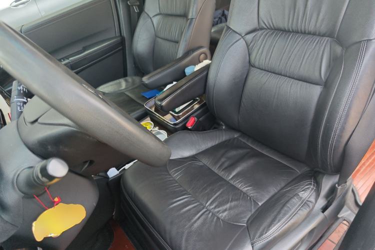 Used Honda Odyssey 2018 2.4L Luxury Edition Left Front Seat