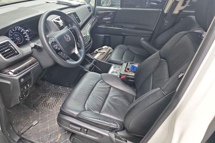Used Honda Odyssey 2018 2.4L Luxury Edition Left Front Seat