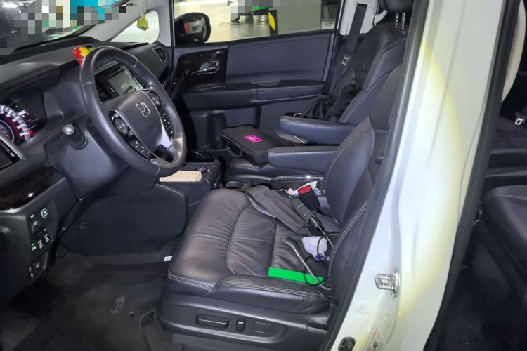 Used Honda Odyssey 2018 2.4L Smart Edition Left Front Seat