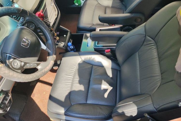 Used Honda Odyssey 2018 2.4L Smart Edition Left Front Seat