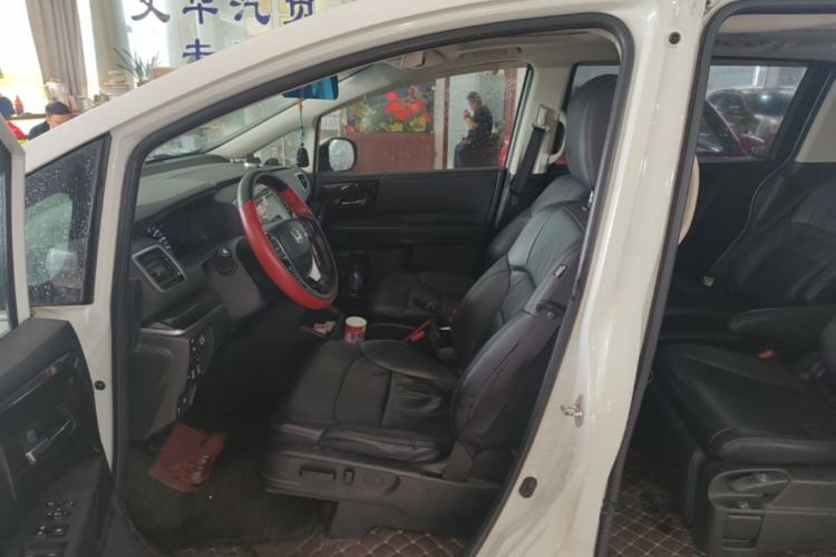 Used Honda Odyssey 2018 2.4L Smart Edition Left Front Seat