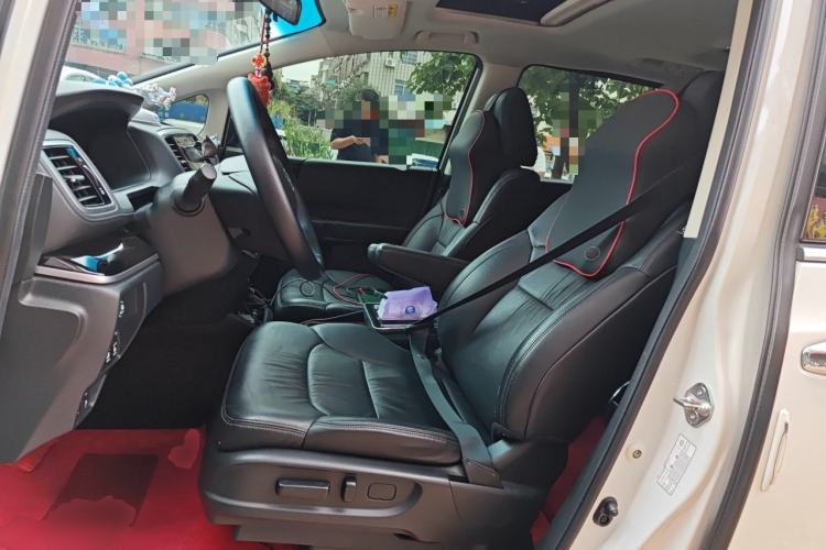Used Honda Odyssey 2018 2.4L Luxury Edition Left Front Seat