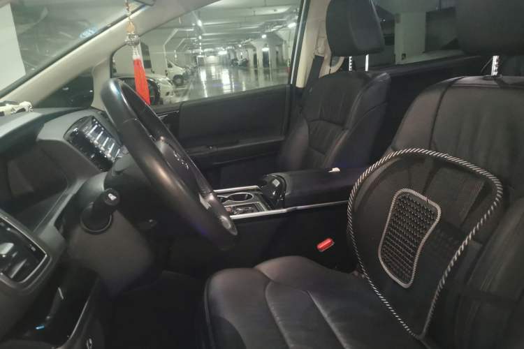Used Honda Odyssey 2018 2.4L Smart Edition Left Front Seat