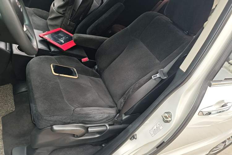 Used Honda Odyssey 2018 2.4L Comfort Version Left Front Seat