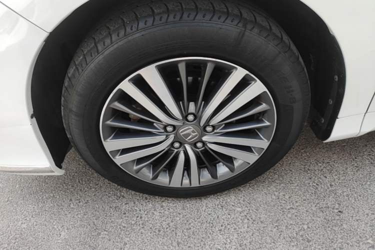 Used Honda Odyssey 2018 2.4L Smart Edition Left Front Wheel Hub