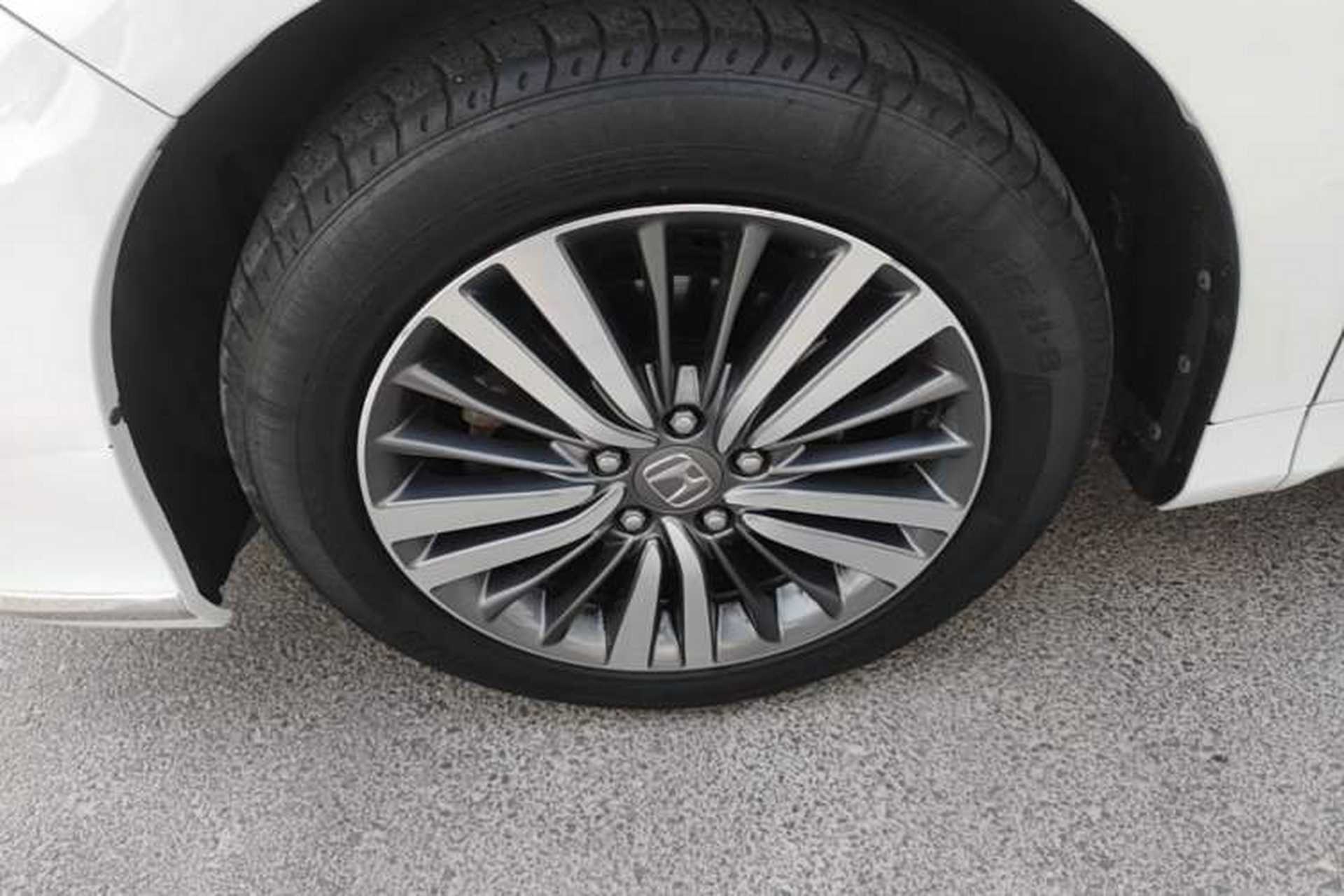 Used Honda Odyssey 2018 2.4L Smart Edition Left Front Wheel Hub