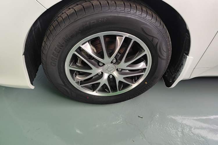 Used Honda Odyssey 2018 2.4L Comfort Version Left Front Wheel Hub
