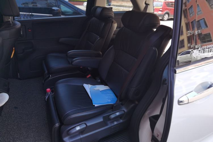 Used Honda Odyssey 2018 2.4L Luxury Edition Left Rear Seat