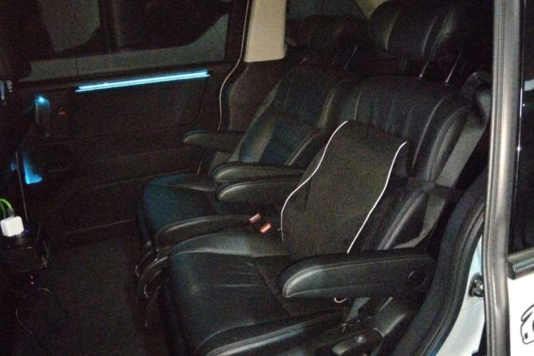 Used Honda Odyssey 2018 2.4L Luxury Edition Left Rear Seat