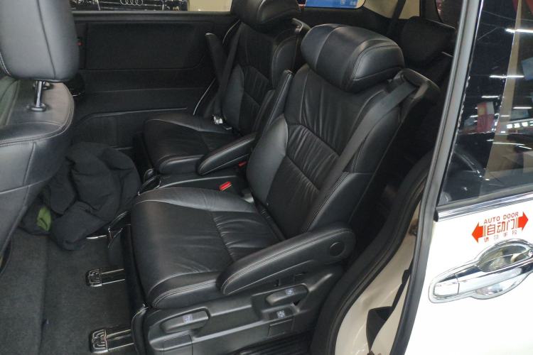 Used Honda Odyssey 2018 2.4L Luxury Edition Left Rear Seat