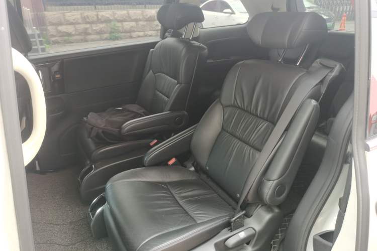 Used Honda Odyssey 2018 2.4L Smart Edition Left Rear Seat