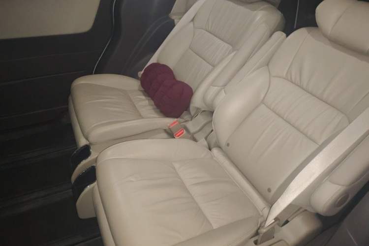 Used Honda Odyssey 2018 2.4L Smart Edition Left Rear Seat