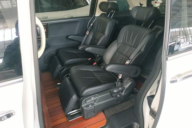 Used Honda Odyssey 2018 2.4L Smart Edition Left Rear Seat