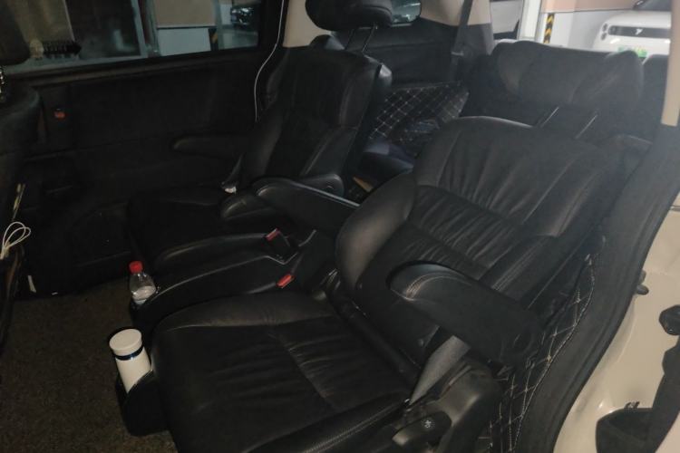 Used Honda Odyssey 2018 2.4L Luxury Edition Left Rear Seat
