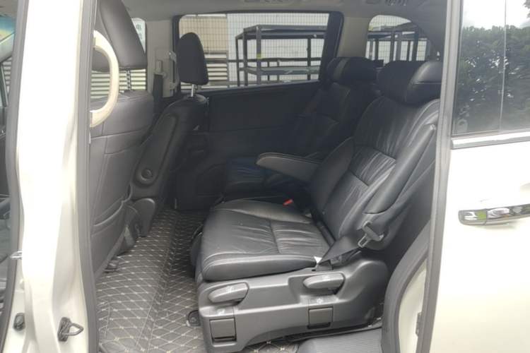 Used Honda Odyssey 2018 2.4L Smart Edition Left Rear Seat