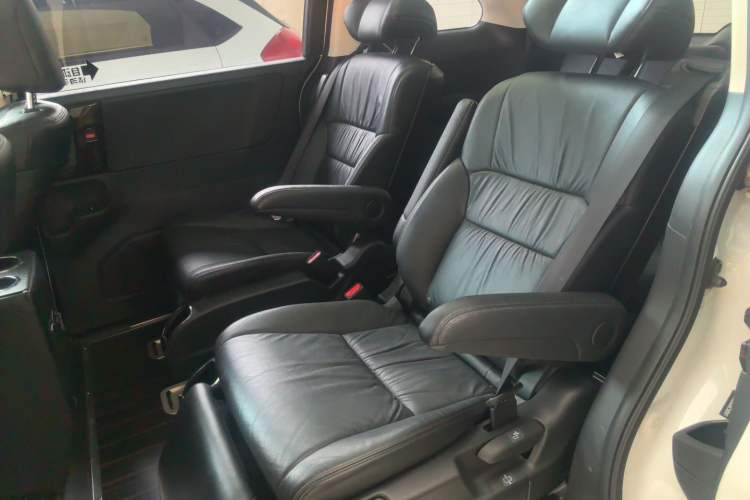 Used Honda Odyssey 2018 2.4L Smart Edition Left Rear Seat