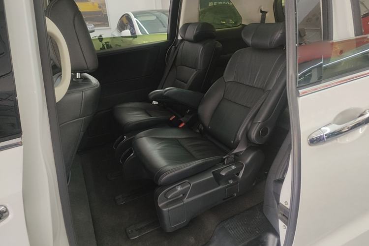 Used Honda Odyssey 2018 2.4L Luxury Edition Left Rear Seat