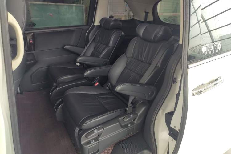 Used Honda Odyssey 2018 2.4L Smart Edition Left Rear Seat